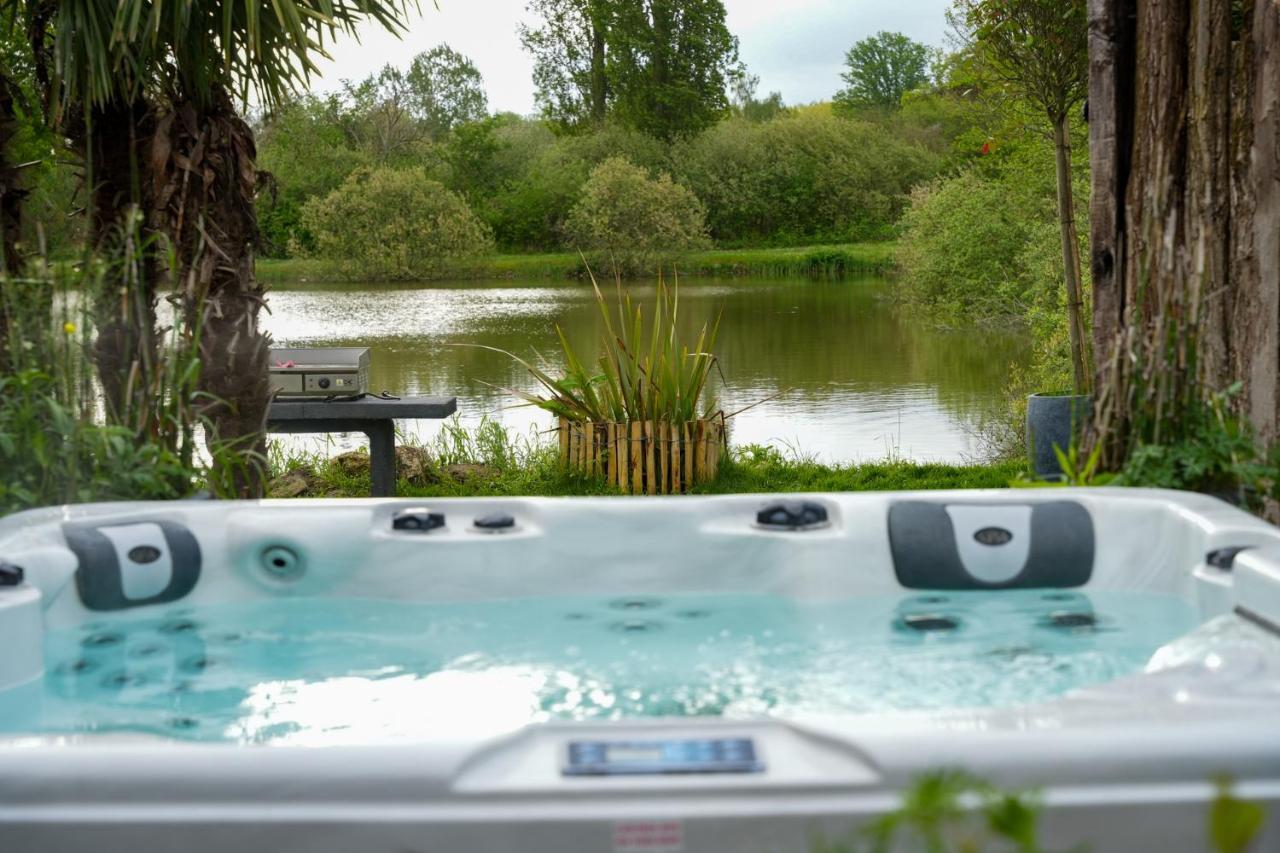 Cottage, Lodge & Spa Prouilly Extérieur photo